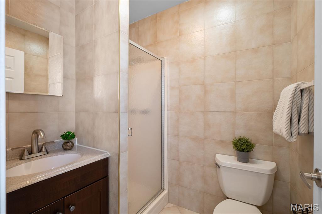 9311 Kenneth Place St. Louis, MO 63132 - Photo 10 of 27