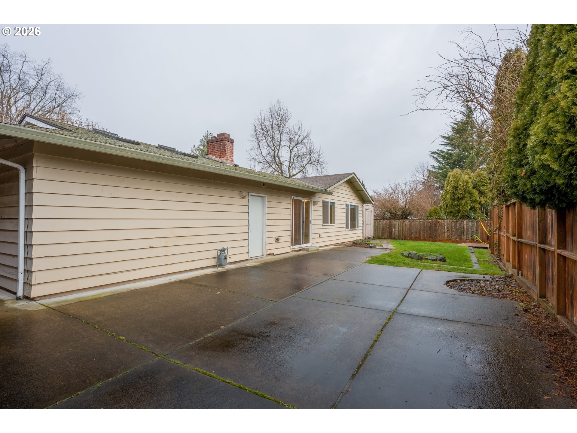 2320 Northeast Rene Avenue Gresham, OR 97030 - Photo 6 of 25 a view of outdoor space and yard