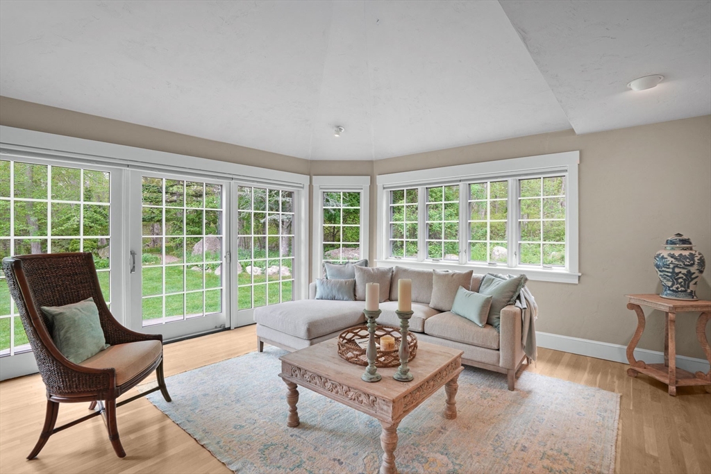 300 North Rd/18 Belhaven Way Chilmark, MA 02535 - Photo 5 of 30