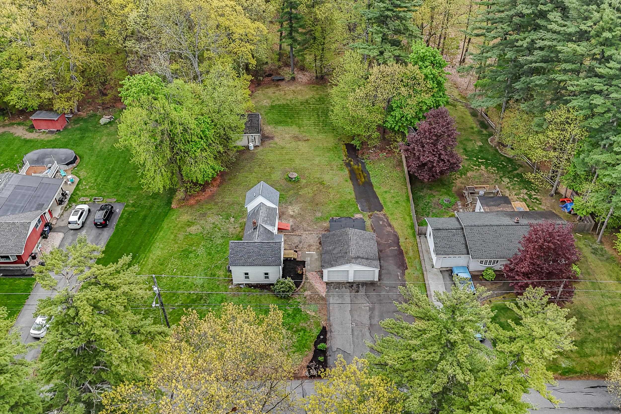 1299 Lake Shore Road Manchester, NH 03109 - Photo 30 of 35
