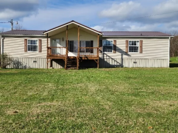 $299,000 | 11500 Clay County Highway, Moss, TN 38575
