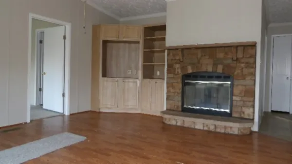 $299,000 | 11500 Clay County Highway, Moss, TN 38575