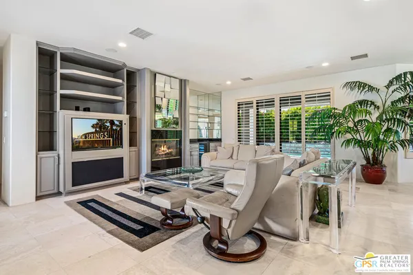 $1,675,000 | 2438 South Caliente Drive, Palm Springs, CA 92264