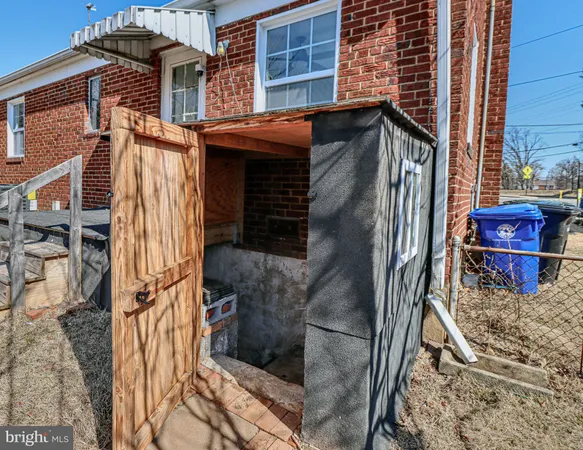 $665,600 | 2020 South Pollard Street, Arlington, VA 22204