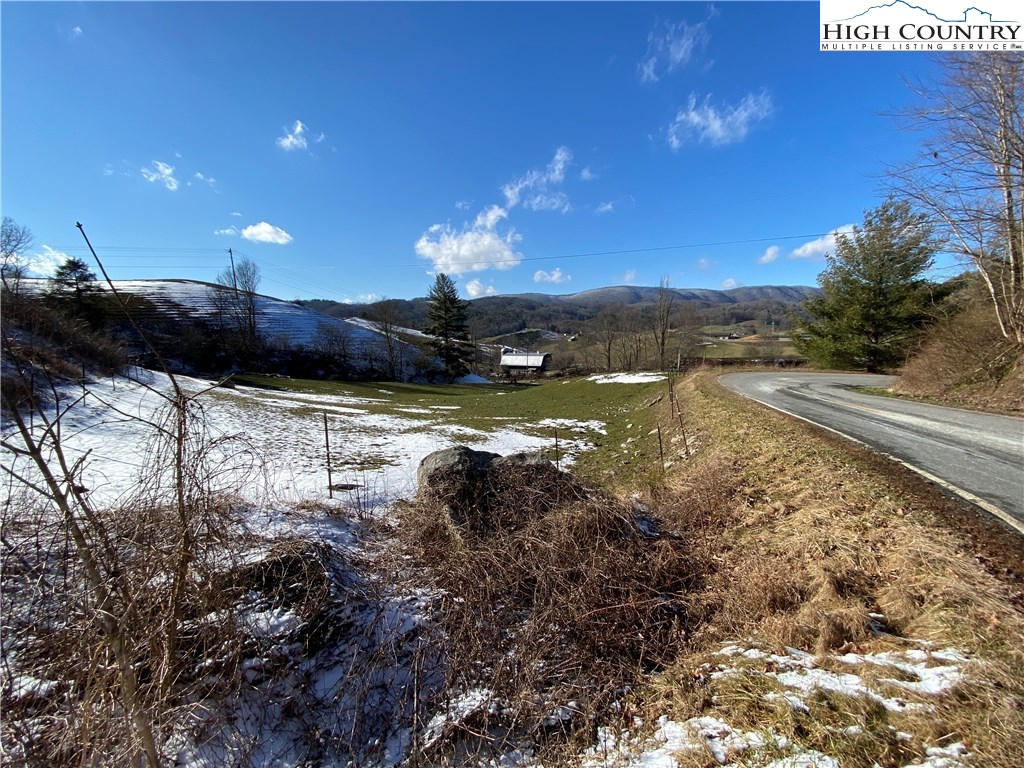 Rush Branch Road Sugar Grove, NC 28679 - Photo 7 of 19 Gallery Image 7