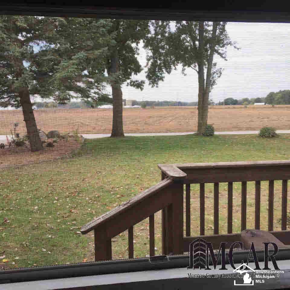 1625 Irish Road Dundee, MI 48131 - Photo 13 of 25 Kitchen window view