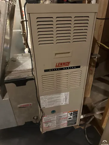 $259,900 | 2014 Maple Lane, Lawrence, KS 66046