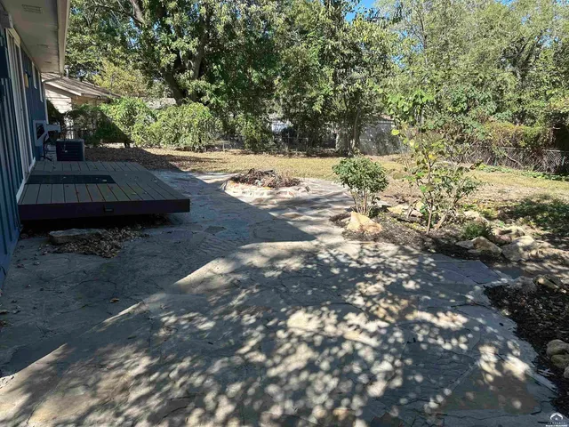 $259,900 | 2014 Maple Lane, Lawrence, KS 66046