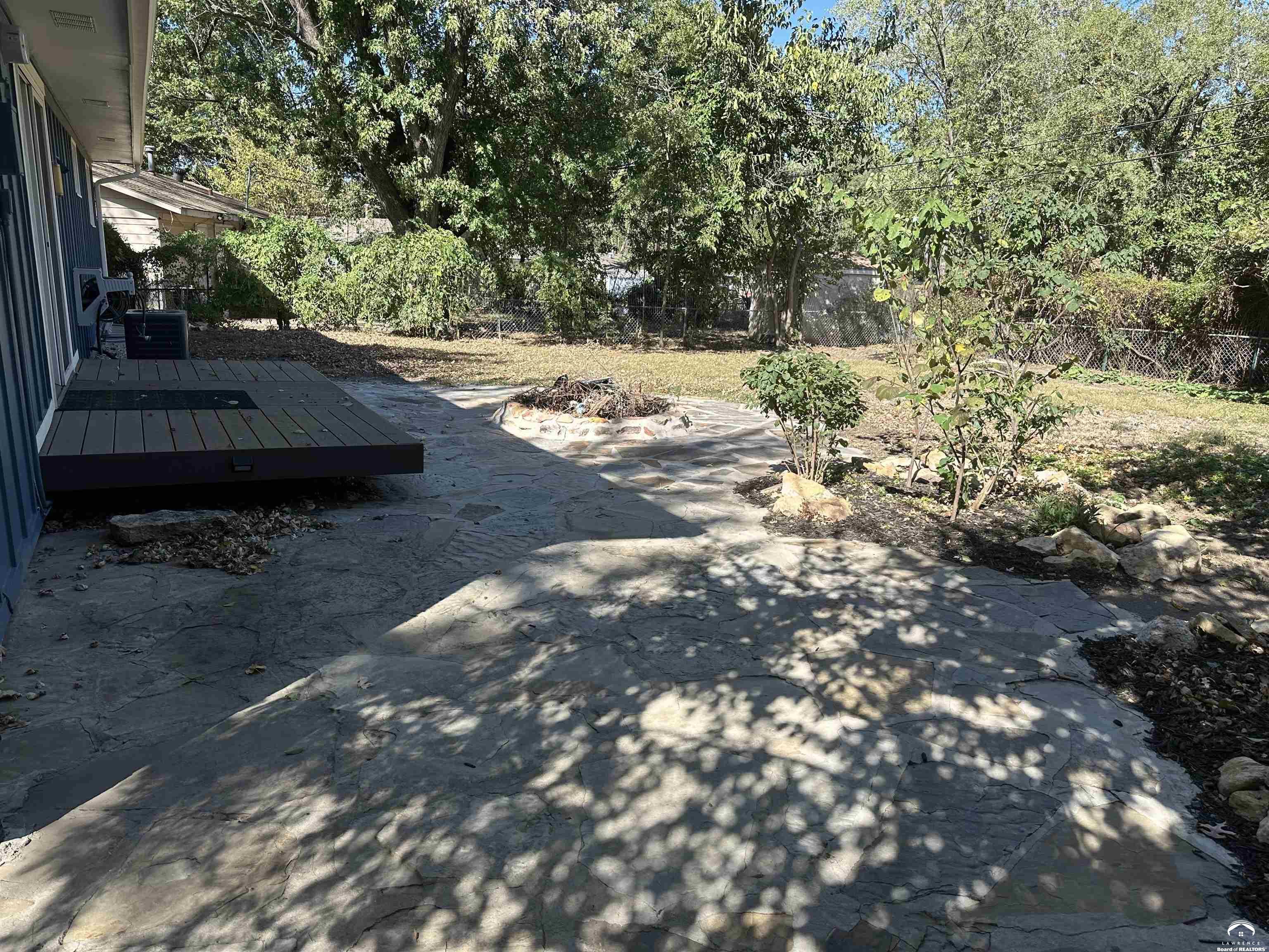 2014 Maple Lane Lawrence, KS 66046 - Photo 26 of 29