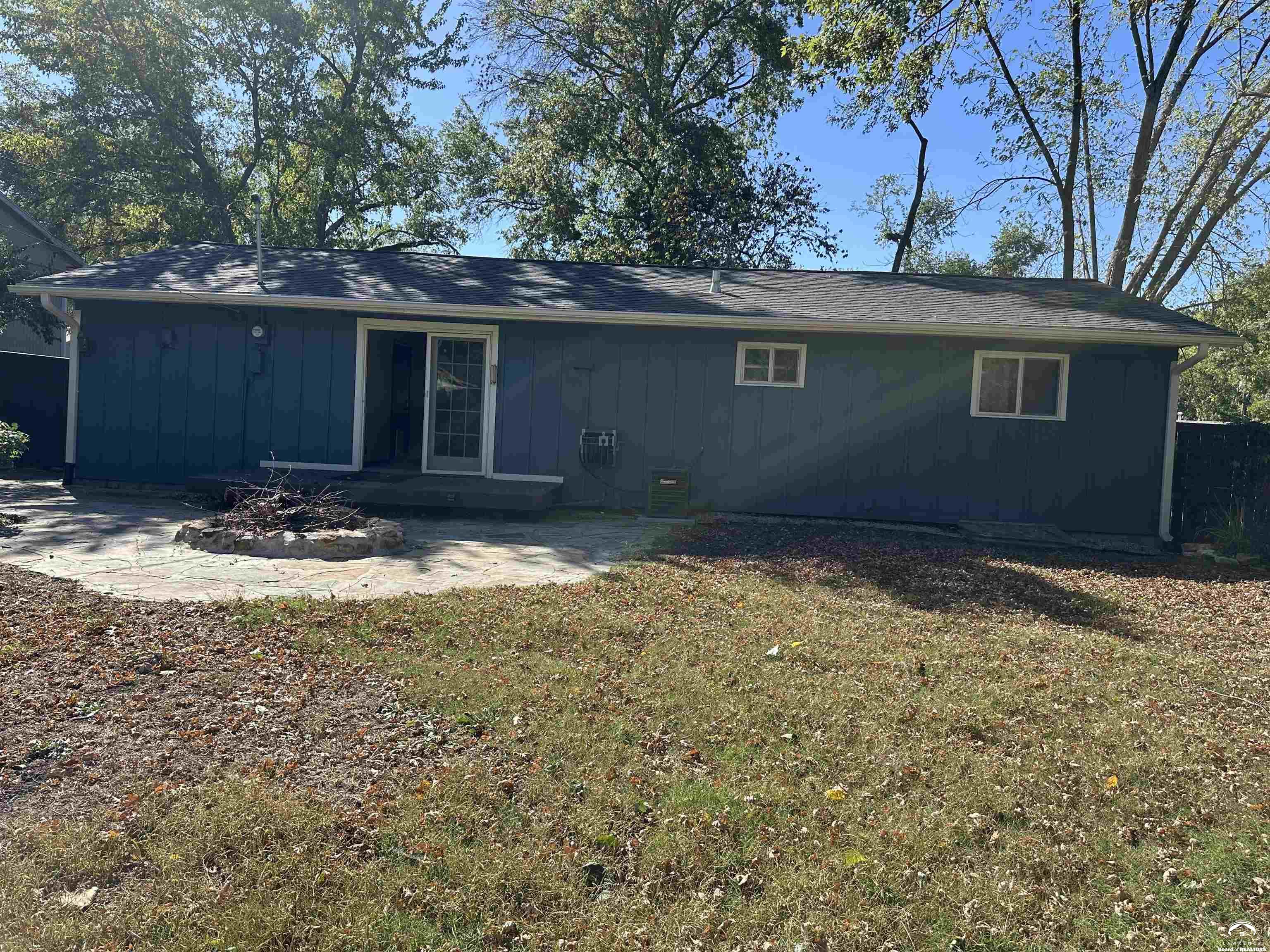 2014 Maple Lane Lawrence, KS 66046 - Photo 27 of 29