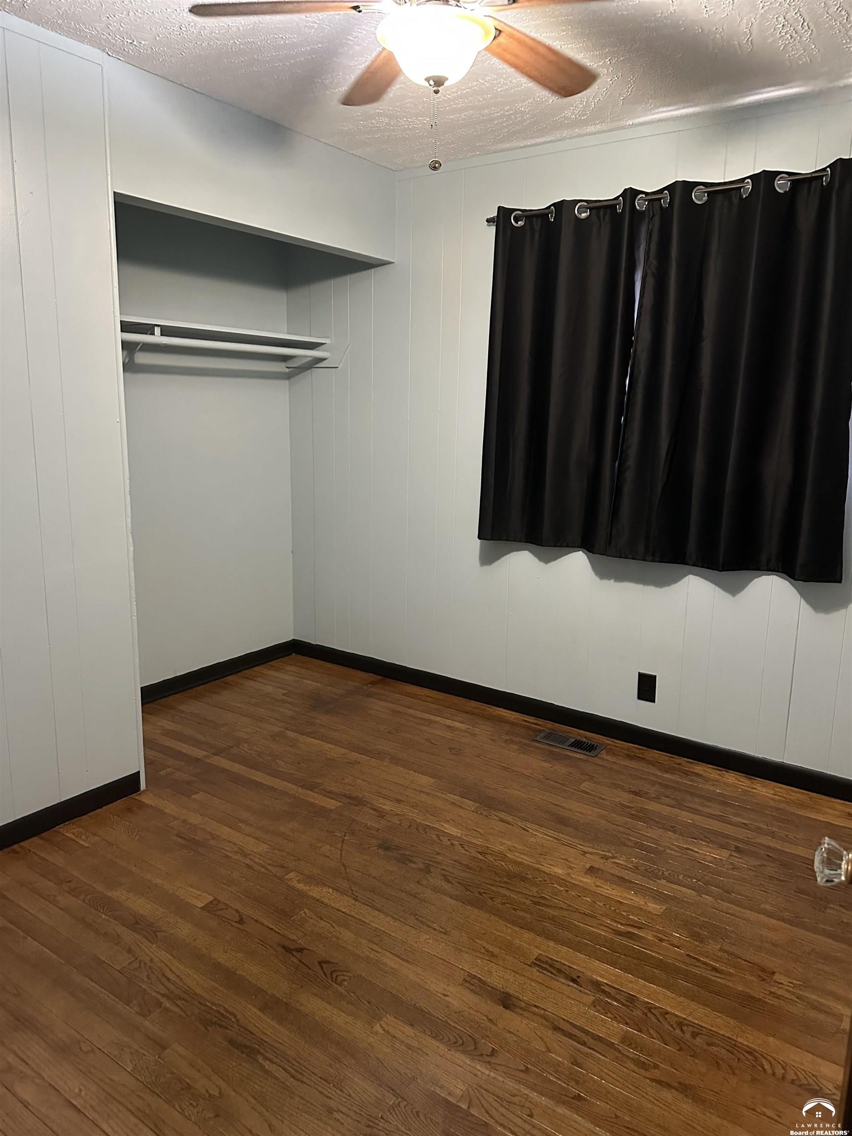 2014 Maple Lane Lawrence, KS 66046 - Photo 8 of 29