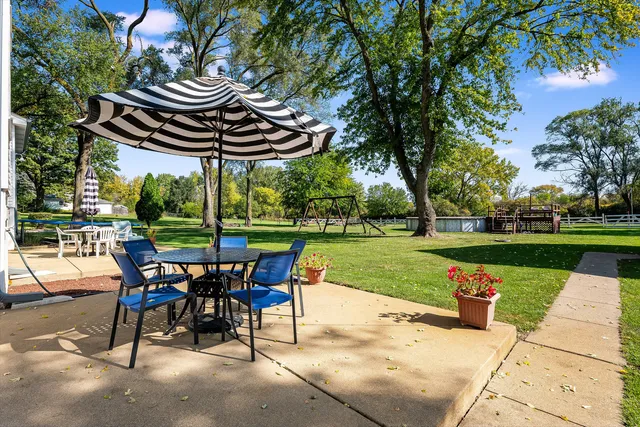 $849,900 | 4S365 Meadow Road, Naperville, IL 60563