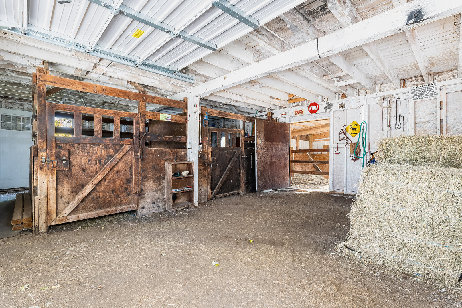 4S365 Meadow Road Naperville, IL 60563 - Photo 28 of 32 a view of a room with gym equipment