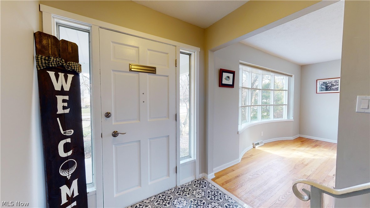 16506 Fernway Road Cleveland, OH 44120 - Photo 13 of 31 Gallery Image 13