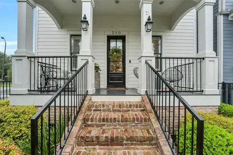 $1,225,000 | 310 West 18th Street, Houston, TX 77008