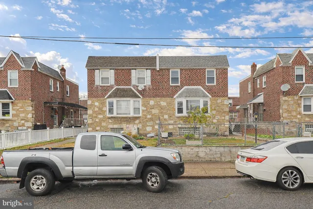 $400,000 | 2421 Vista Street, Philadelphia, PA 19152