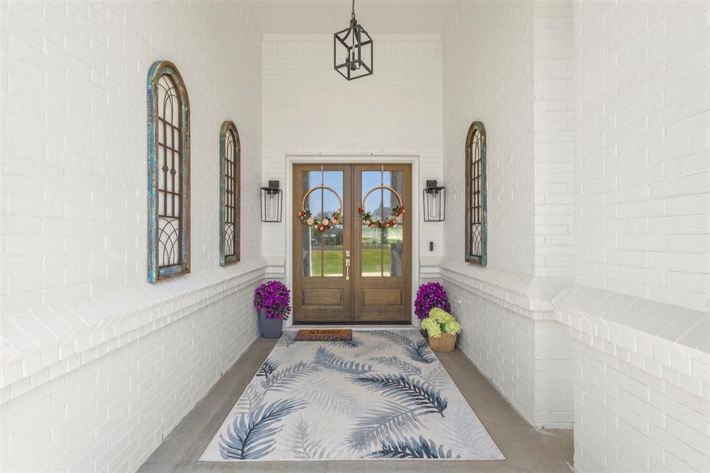 628 Winkler Way Springtown, TX 76082 - Photo 4 of 40