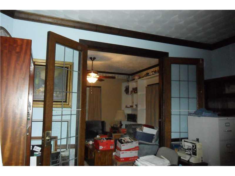 3724 Bluff Road Indianapolis, IN 46217 - Photo 4 of 9 Gallery Image 4