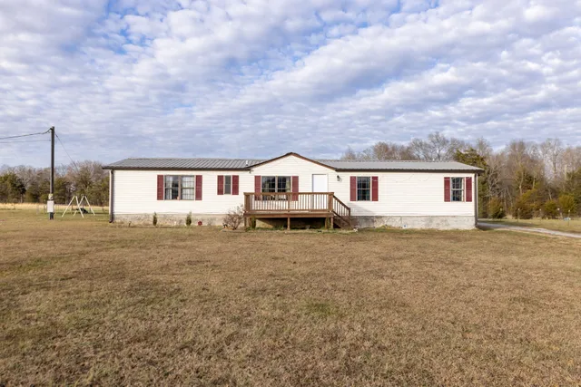 $300,000 | 353 Helton Road, Lewisburg, TN 37091