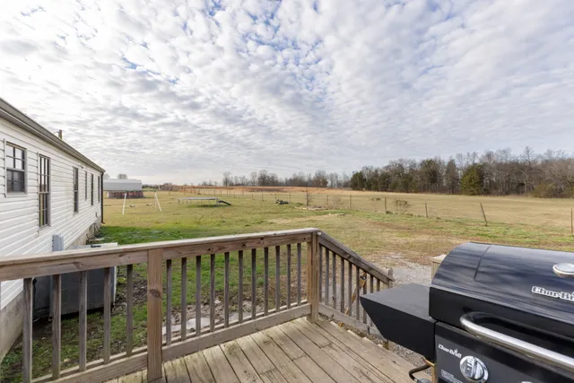 $300,000 | 353 Helton Road, Lewisburg, TN 37091