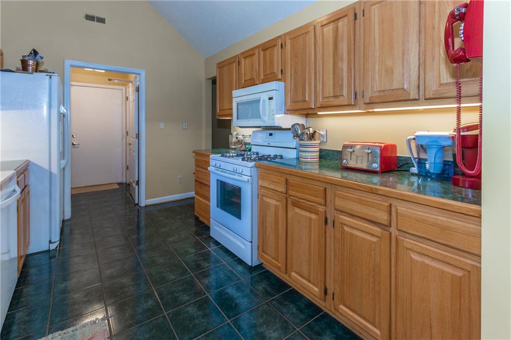 1218 Mitthoeffer Road Indianapolis, IN 46229 - Photo 12 of 27 Gallery Image 12