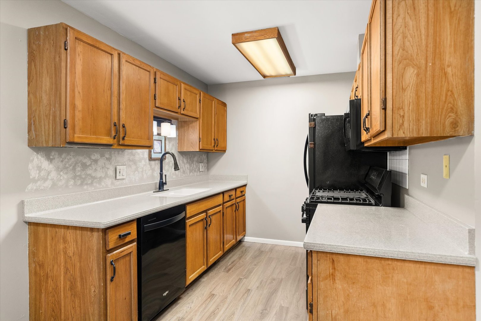 441 Park Ridge Lane, Unit C Aurora, IL 60504 - Photo 21 of 34