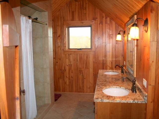 13950 Sola Road Hurley, WI 54534 - Photo 14 of 20 Gallery Image 14