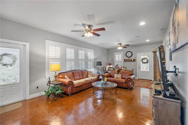 $299,000 | 68091 Charles McDaniel Road, Kentwood, LA 70444