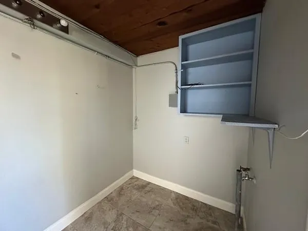$199,000 | 1725 East 22nd Street, Merced, CA 95340