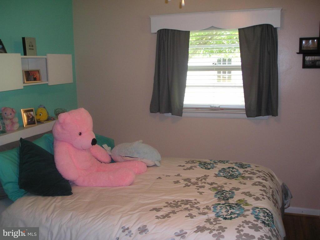 1725 Valley Forge Road Lancaster, PA 17603 - Photo 13 of 16 Gallery Image 13