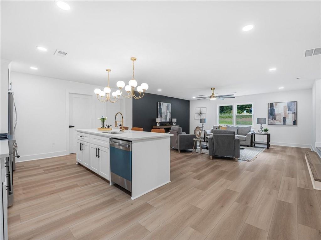 5508 Hiram Lithia Springs Road Southwest Powder Springs, GA 30127 - Photo 10 of 44 Gallery Image 10