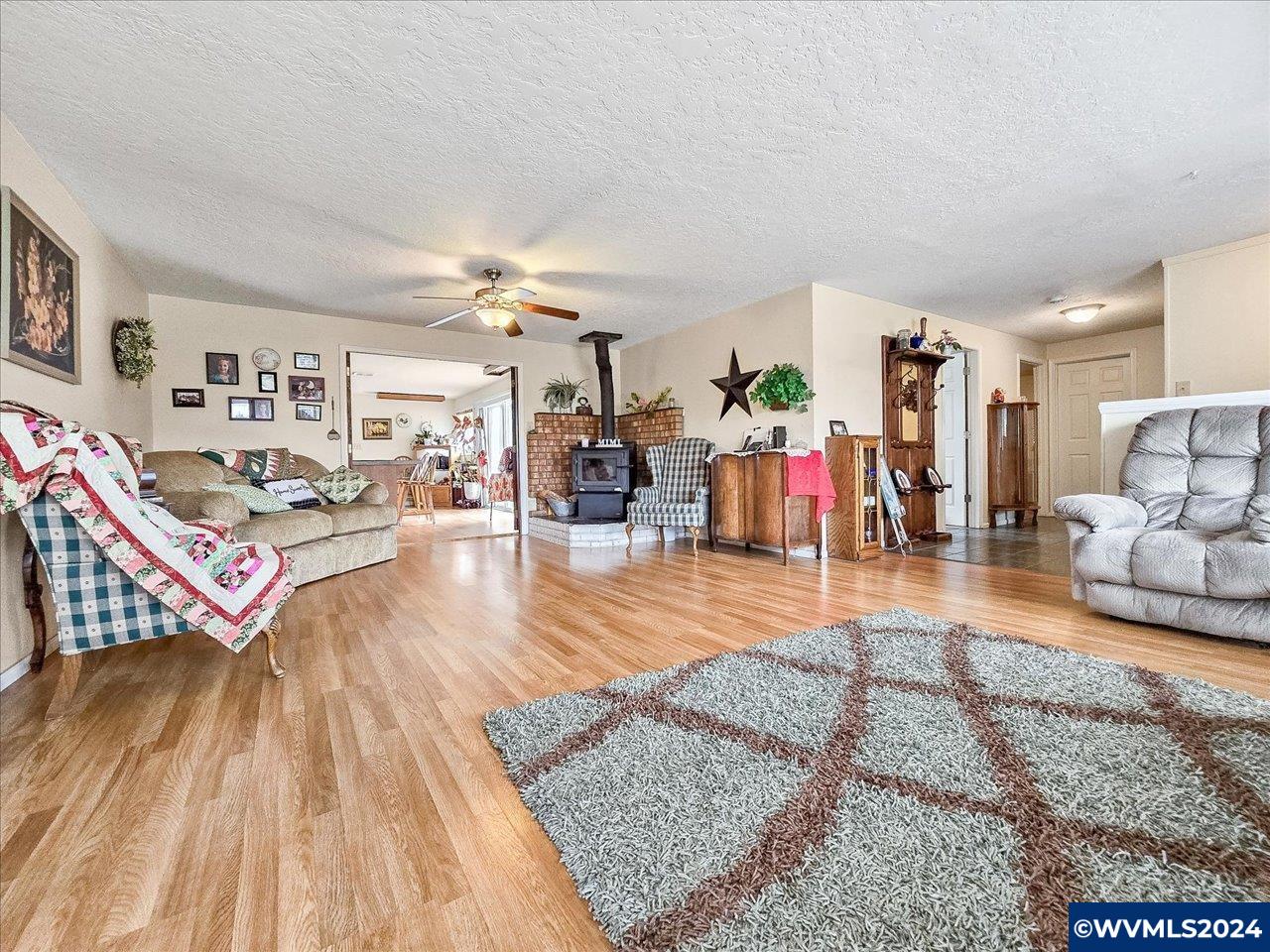 2425 South 3rd Street Lebanon, OR 97355 - Photo 12 of 37 Gallery Image 12