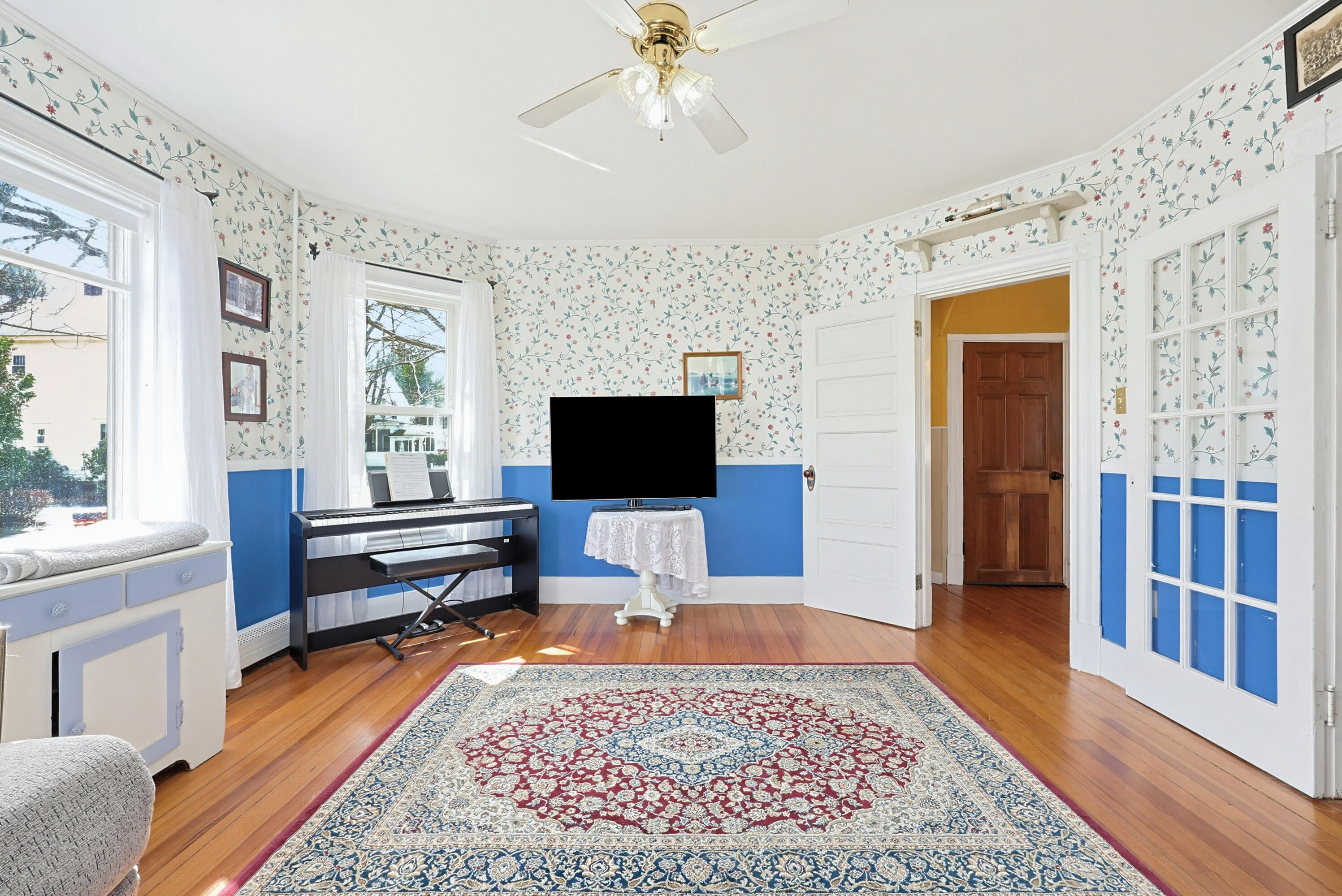13 Edmund Street Springvale, ME 04083 - Photo 10 of 36 IMG_4520