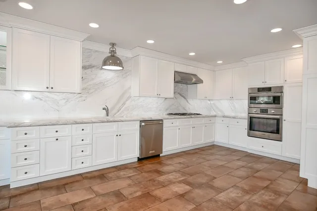 $12,000 | 4 White Water Drive, Corona del Mar, CA 92625