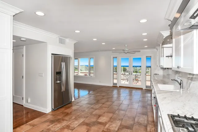 $12,000 | 4 White Water Drive, Corona del Mar, CA 92625