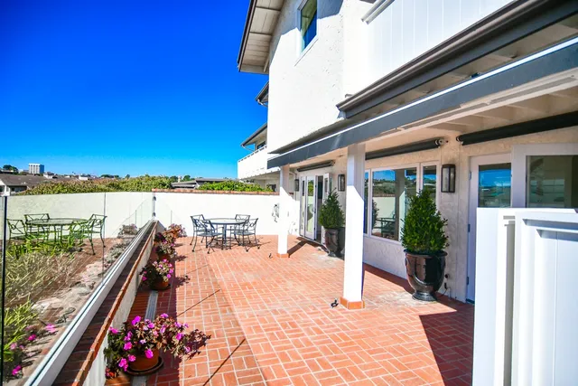 $12,000 | 4 White Water Drive, Corona del Mar, CA 92625
