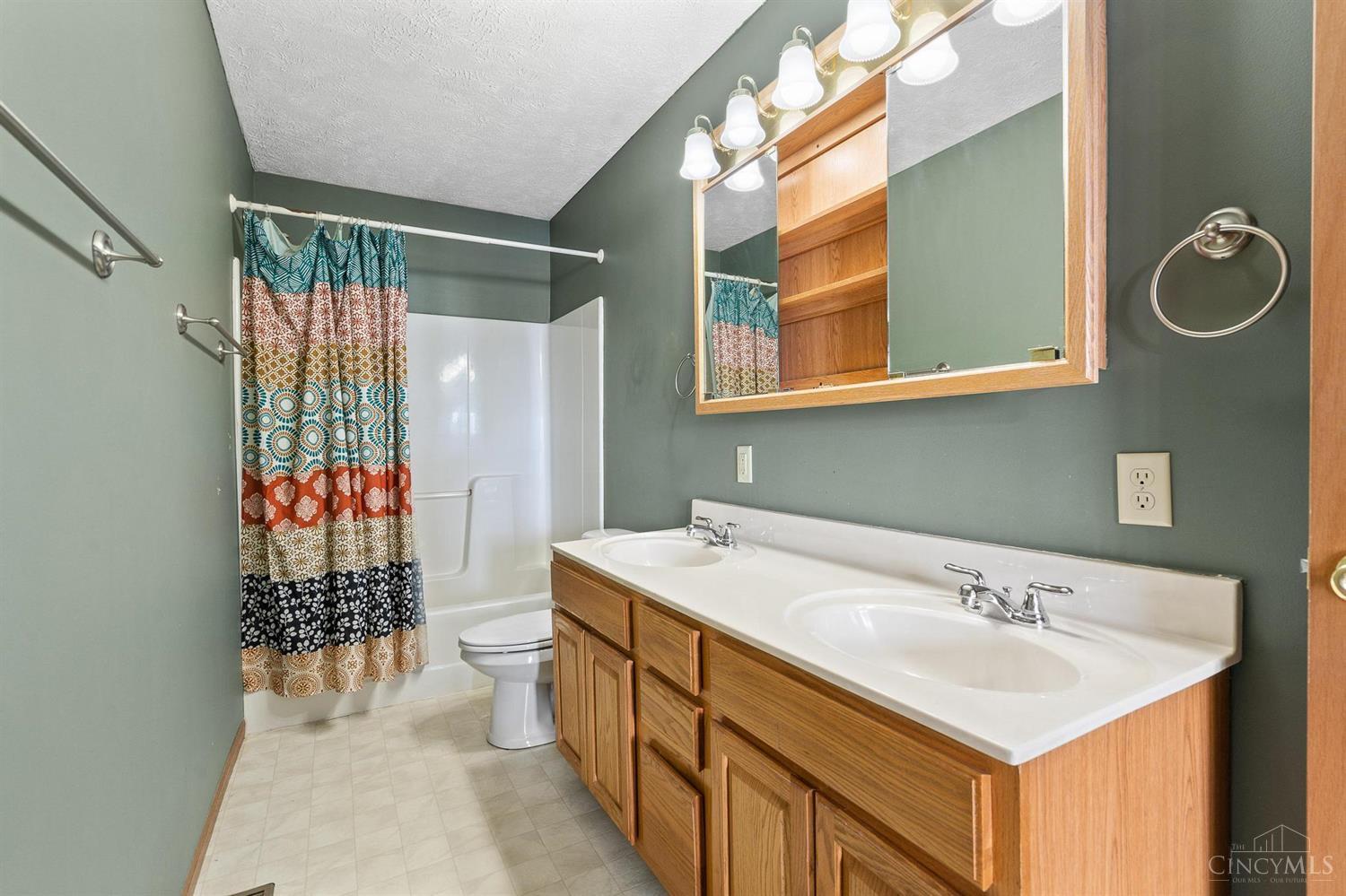 8628 Highrock Road Leesburg, OH 45135 - Photo 26 of 42 Gallery Image 26