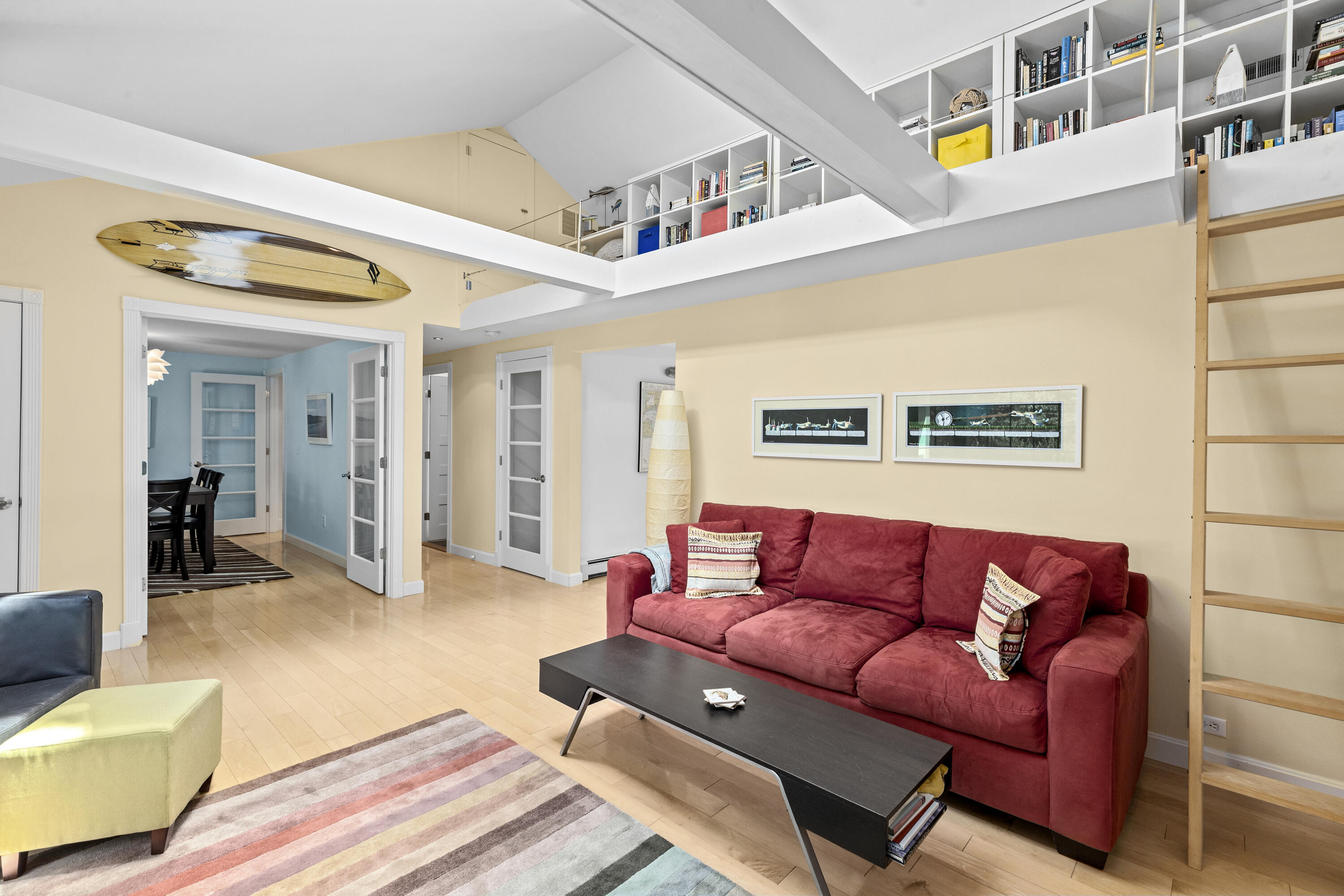 119 Cottonwood Road Harwich, MA 02645 - Photo 4 of 30 a living room with furniture