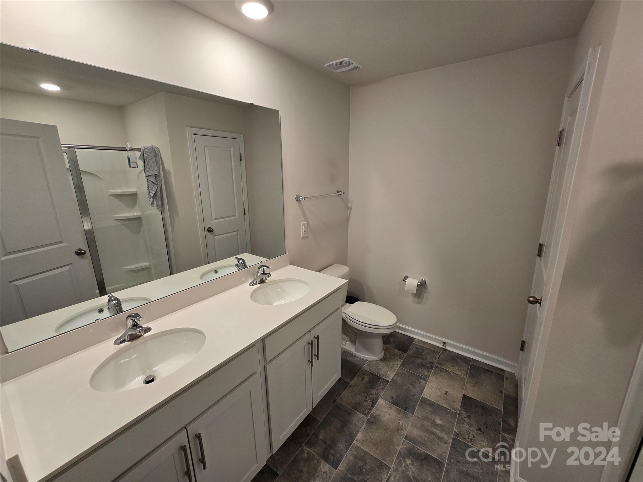 224 Roper Street Candler, NC 28715 - Photo 13 of 20 Gallery Image 13