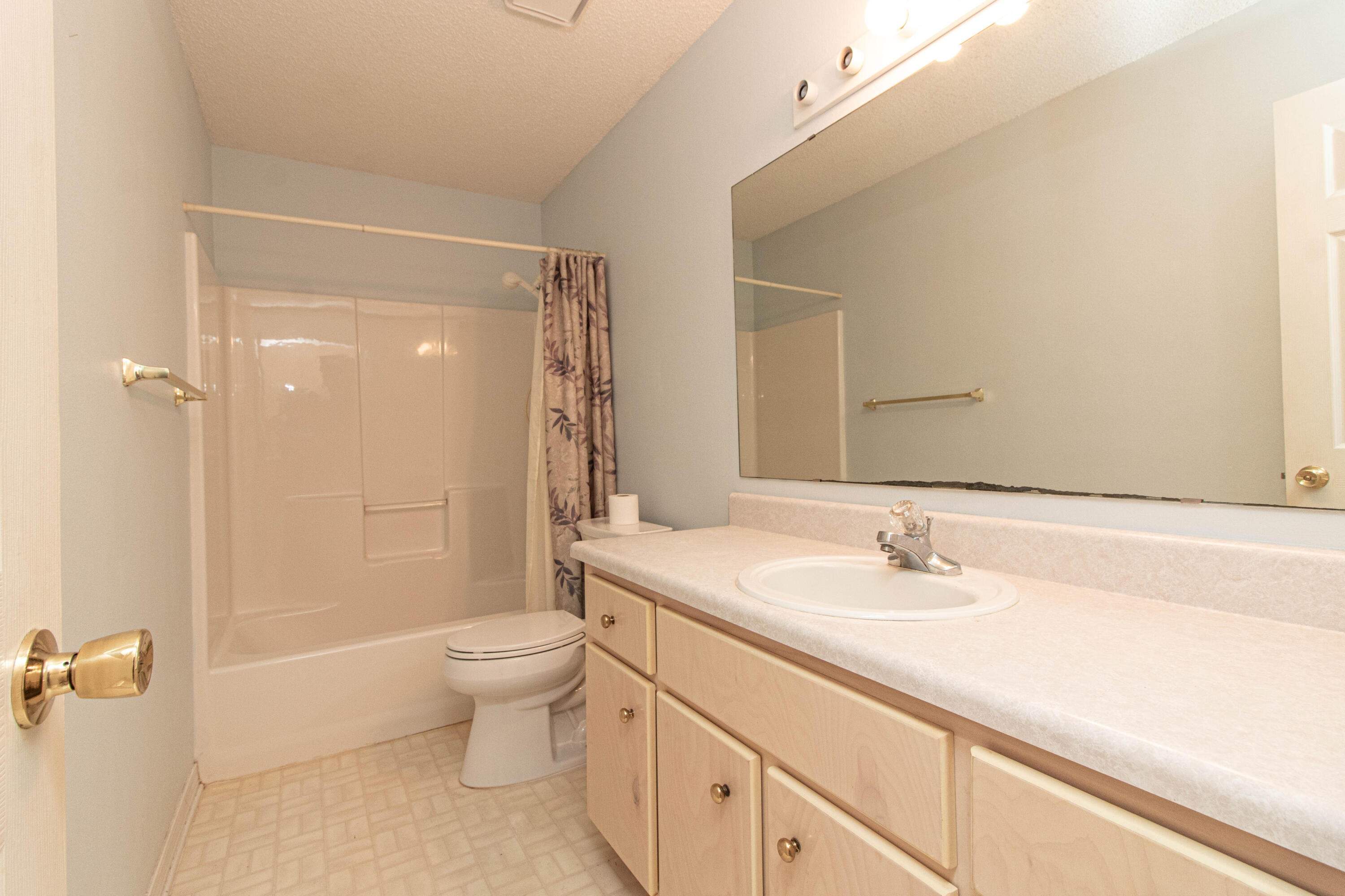 2777 Augustus Road Navarre, FL 32566 - Photo 20 of 34
