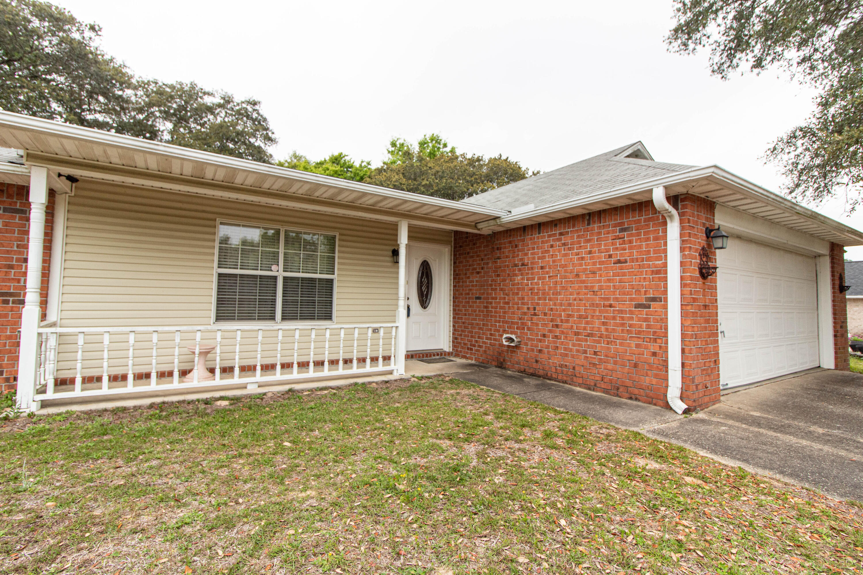 2777 Augustus Road Navarre, FL 32566 - Photo 2 of 34