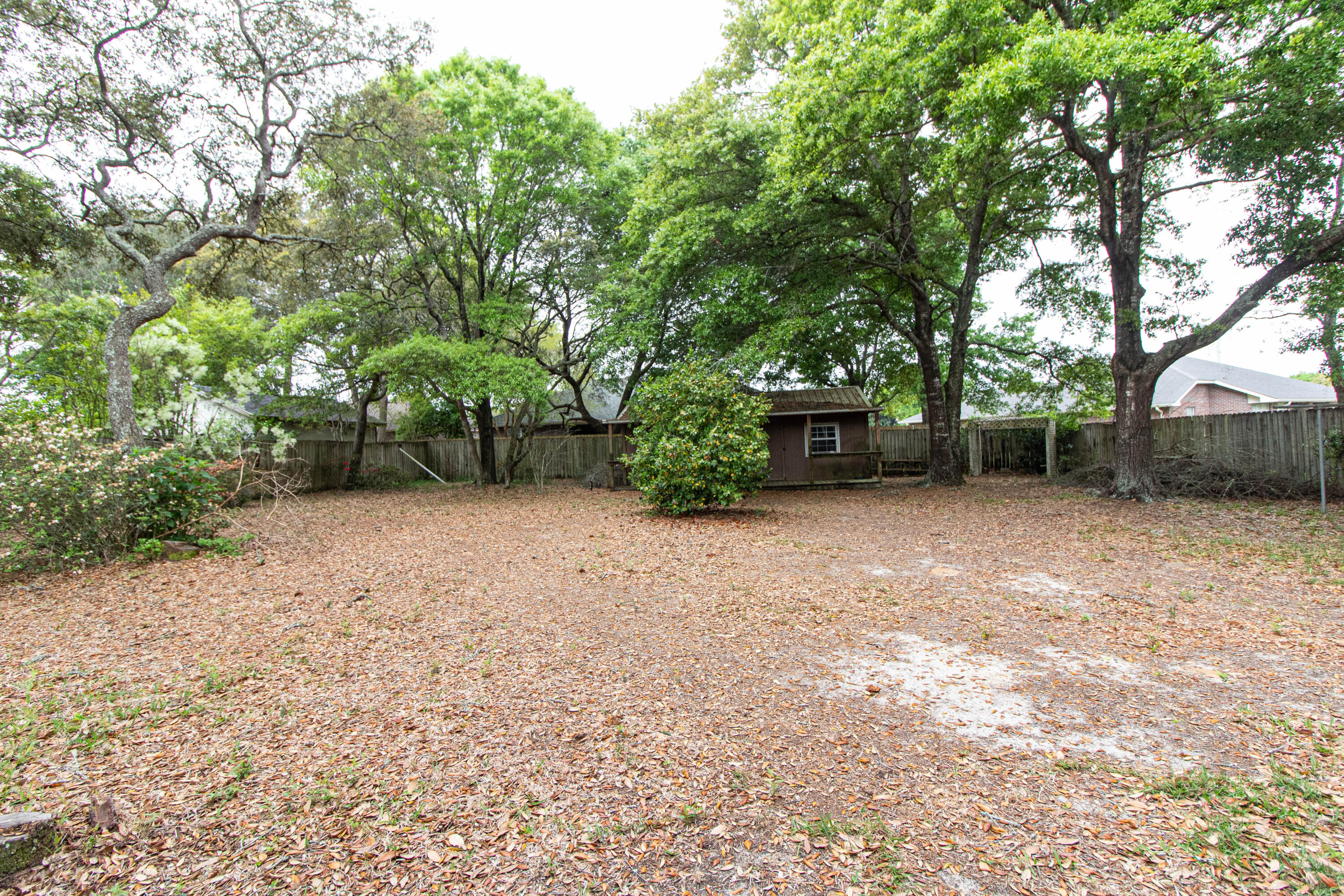 2777 Augustus Road Navarre, FL 32566 - Photo 25 of 34