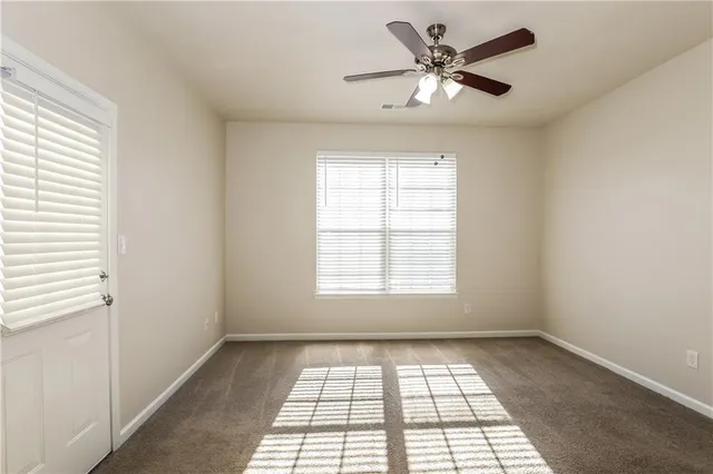 $195,000 | 2324 Nicole Drive, Hampton, GA 30228