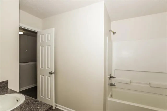 $195,000 | 2324 Nicole Drive, Hampton, GA 30228