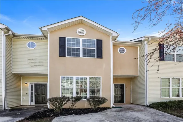 $195,000 | 2324 Nicole Drive, Hampton, GA 30228