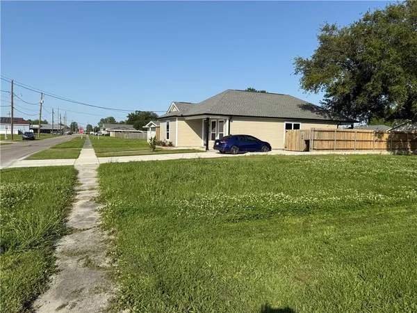 $55,000 | 2421 Maureen Lane, Meraux, LA 70075