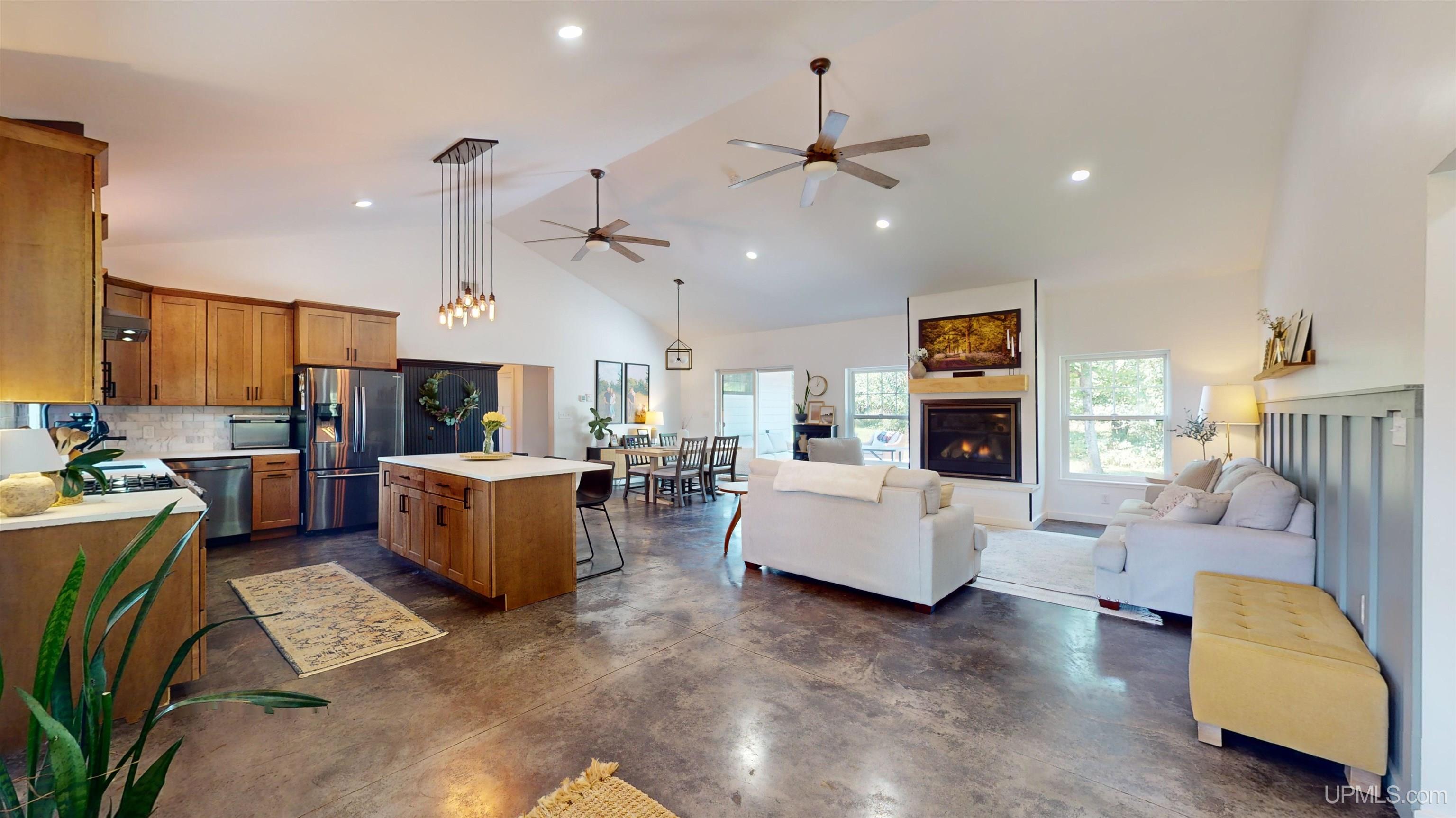 21411 No 9 Road Hancock, MI 49930 - Photo 4 of 59 Gallery Image 4