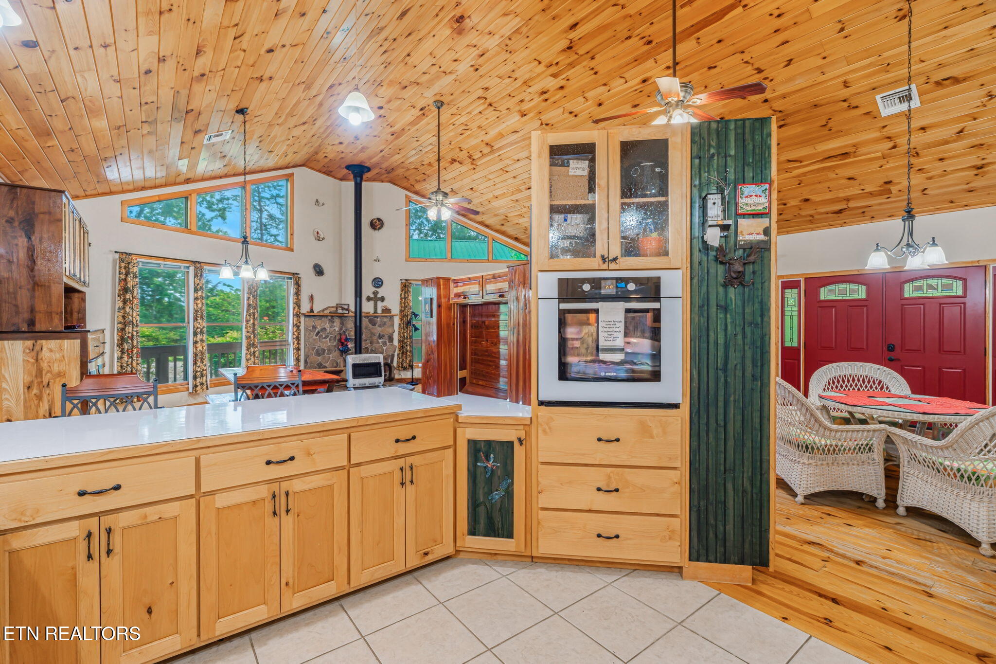 414 Shaddon Road Tellico Plains, TN 37385 - Photo 20 of 56 36-web-or-mls-414 Shaddon Road-42