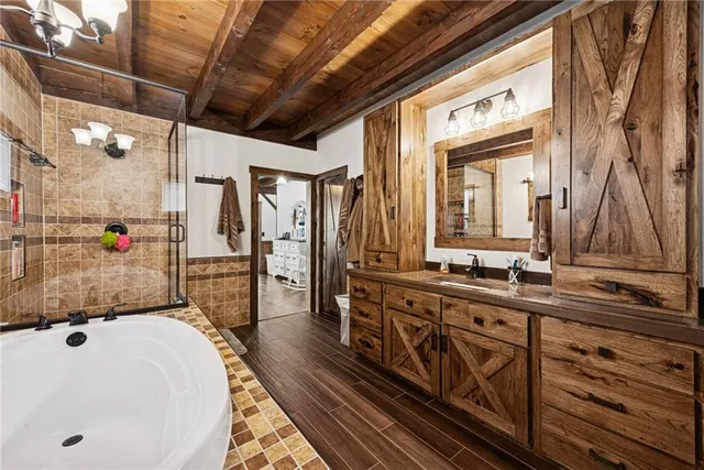 $1,080,000 | 48 Zimran Drive, Rossiter, PA 15772