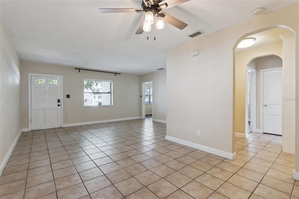 3365 Pelham Road Orlando, FL 32803 - Photo 5 of 31